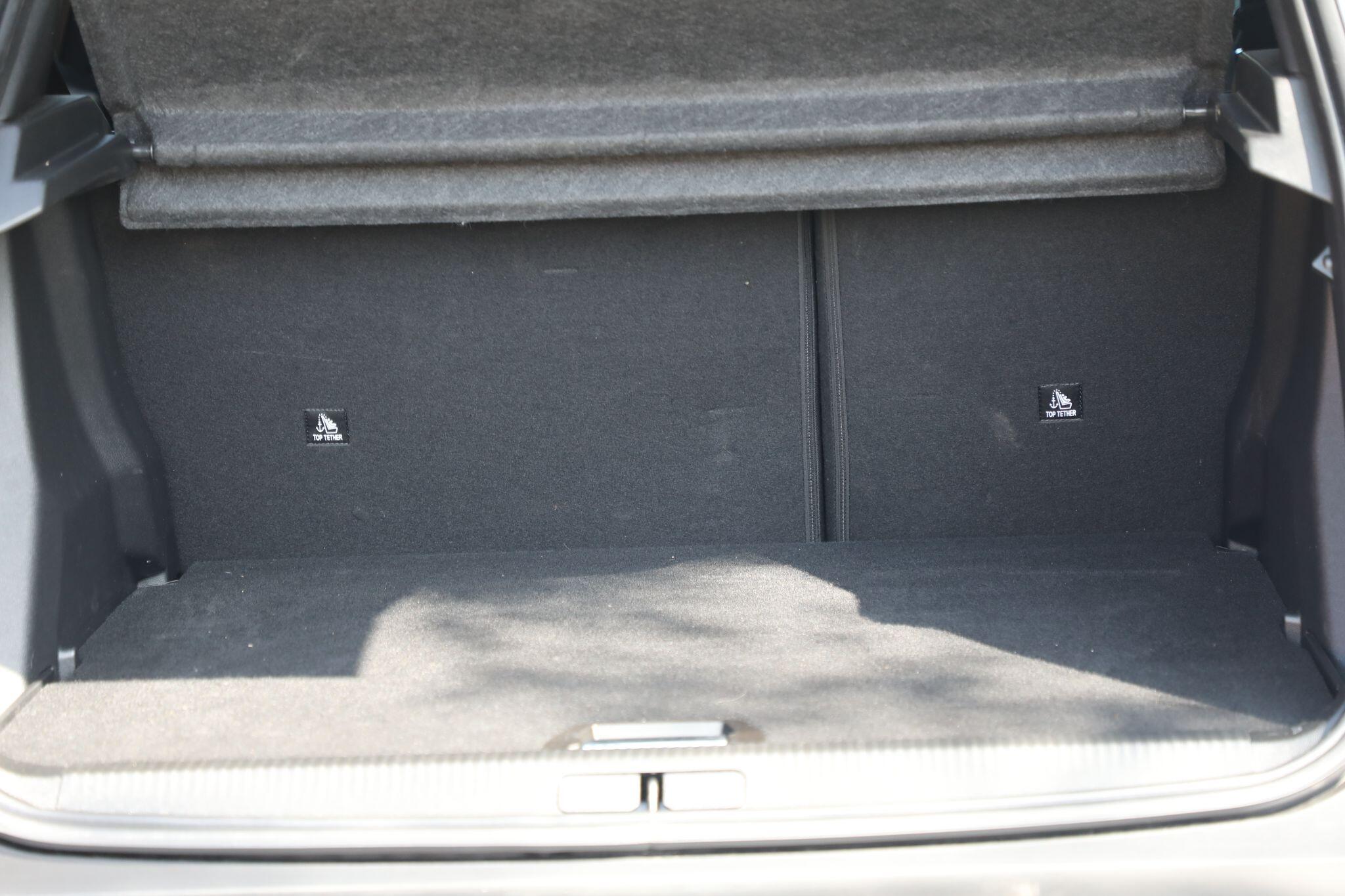 Large vehicle image